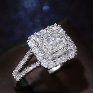 Sparkling Zircon Square Sterling 925 Elegant Sz 7 Anniversary Wedding Ring